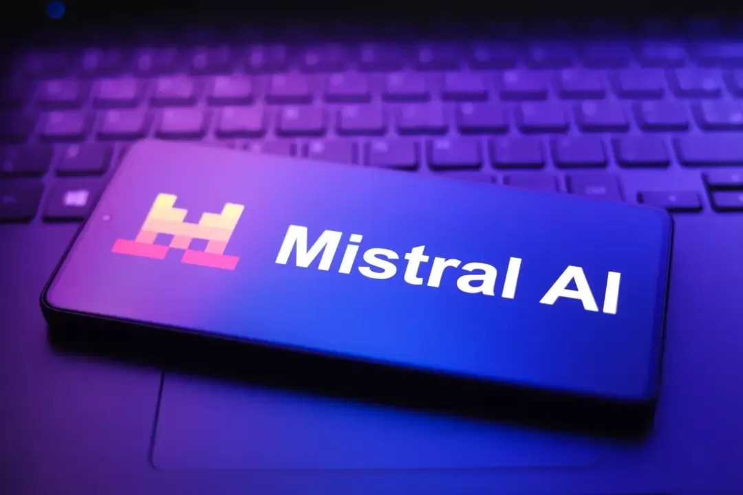 Fransanın süni intellekt şirkəti Mistral AI 3 milyard avro cəlb edib