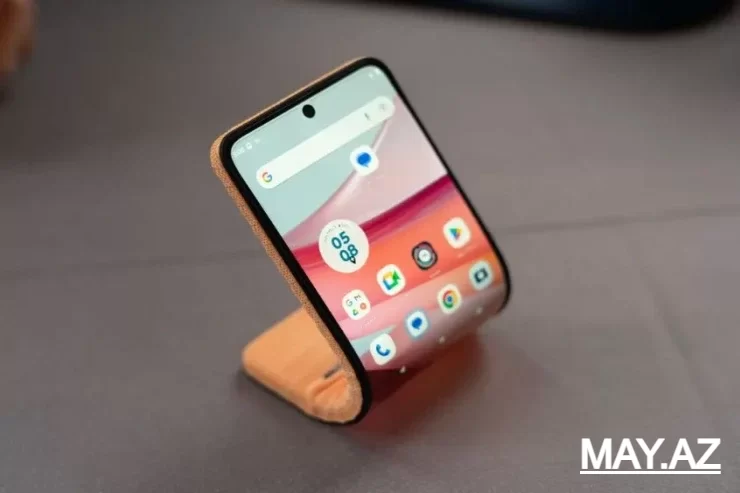 “Motorola” ağıllı saata bənzəyən telefon prototipini təqdim etdi